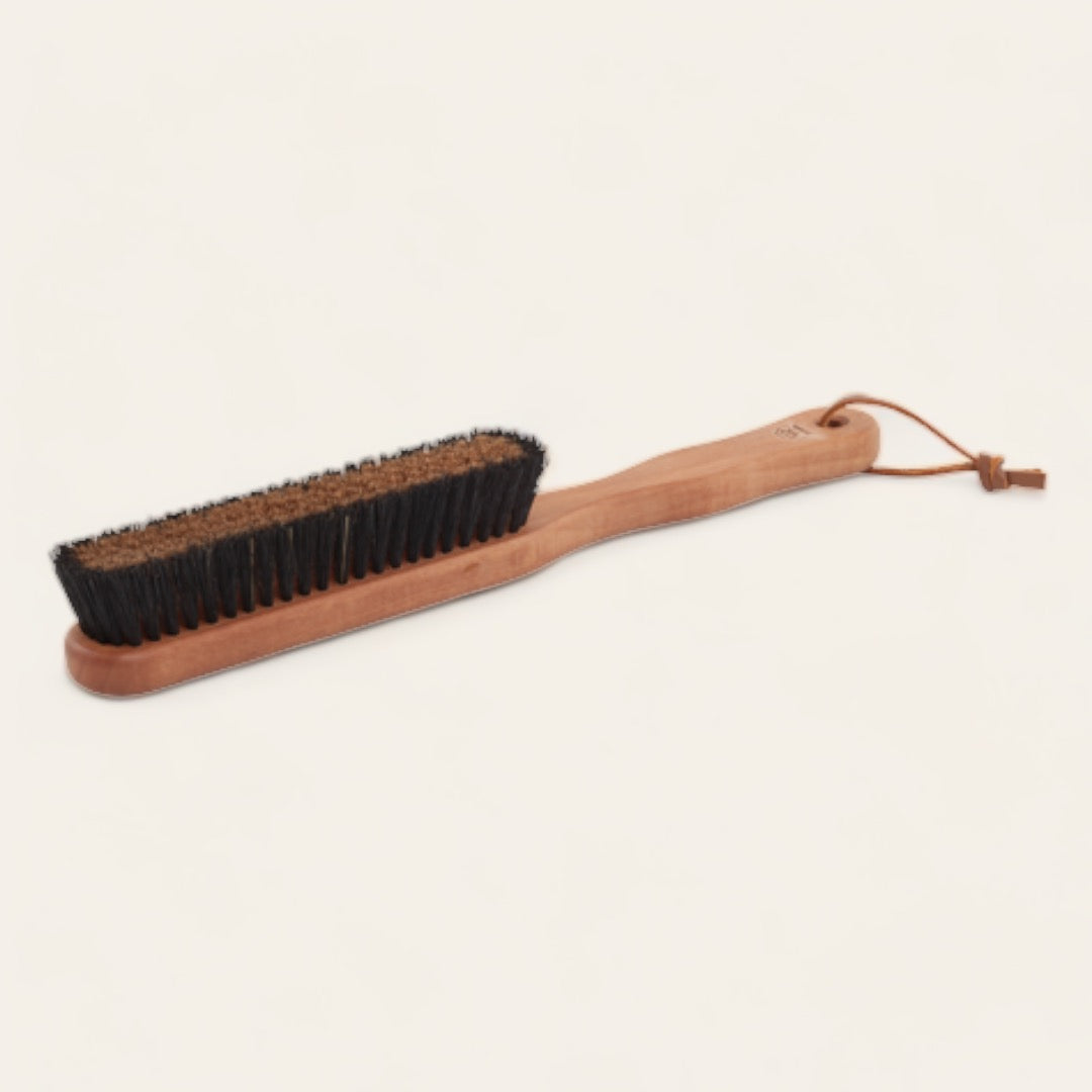 BROSSE À VÊTEMENTS - Bois et bronze