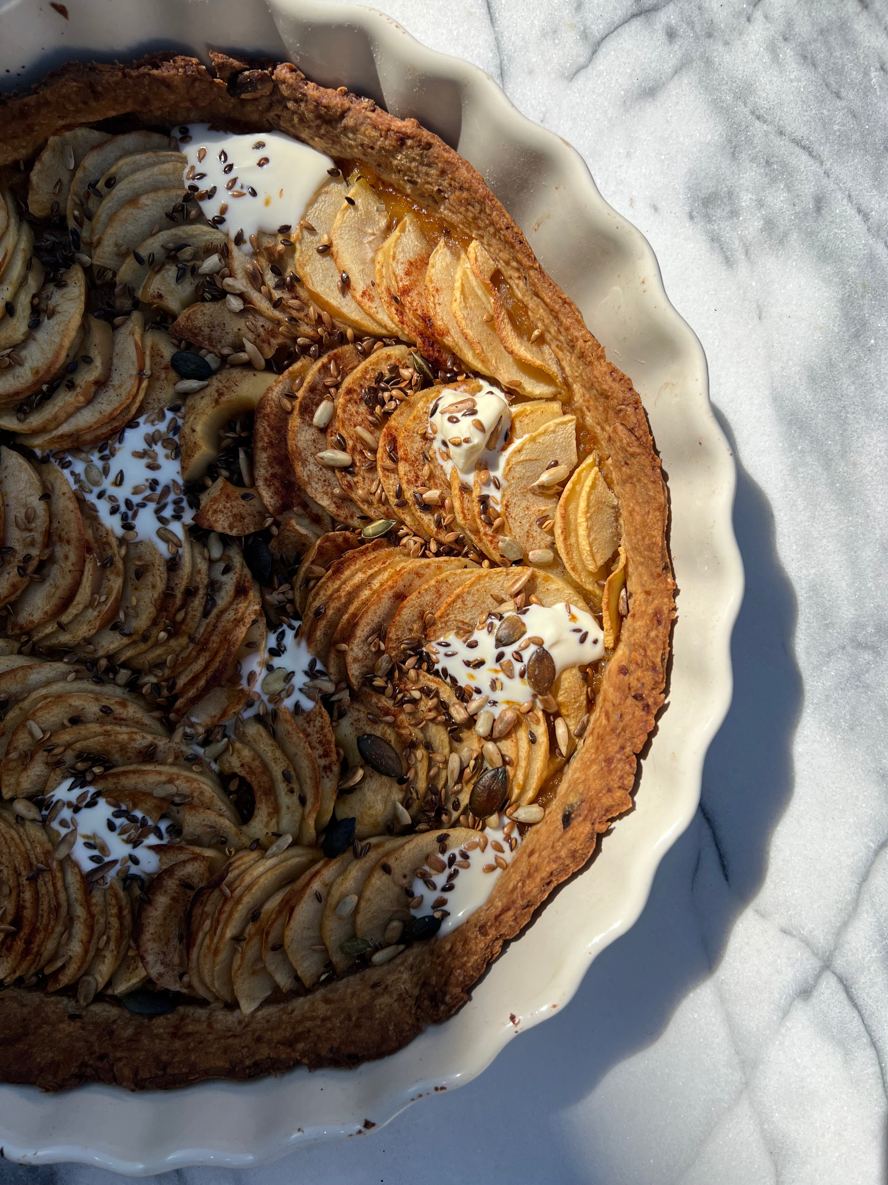 TOURTIÈRE HAUTE CÉRAMIQUE - Coloris Argile