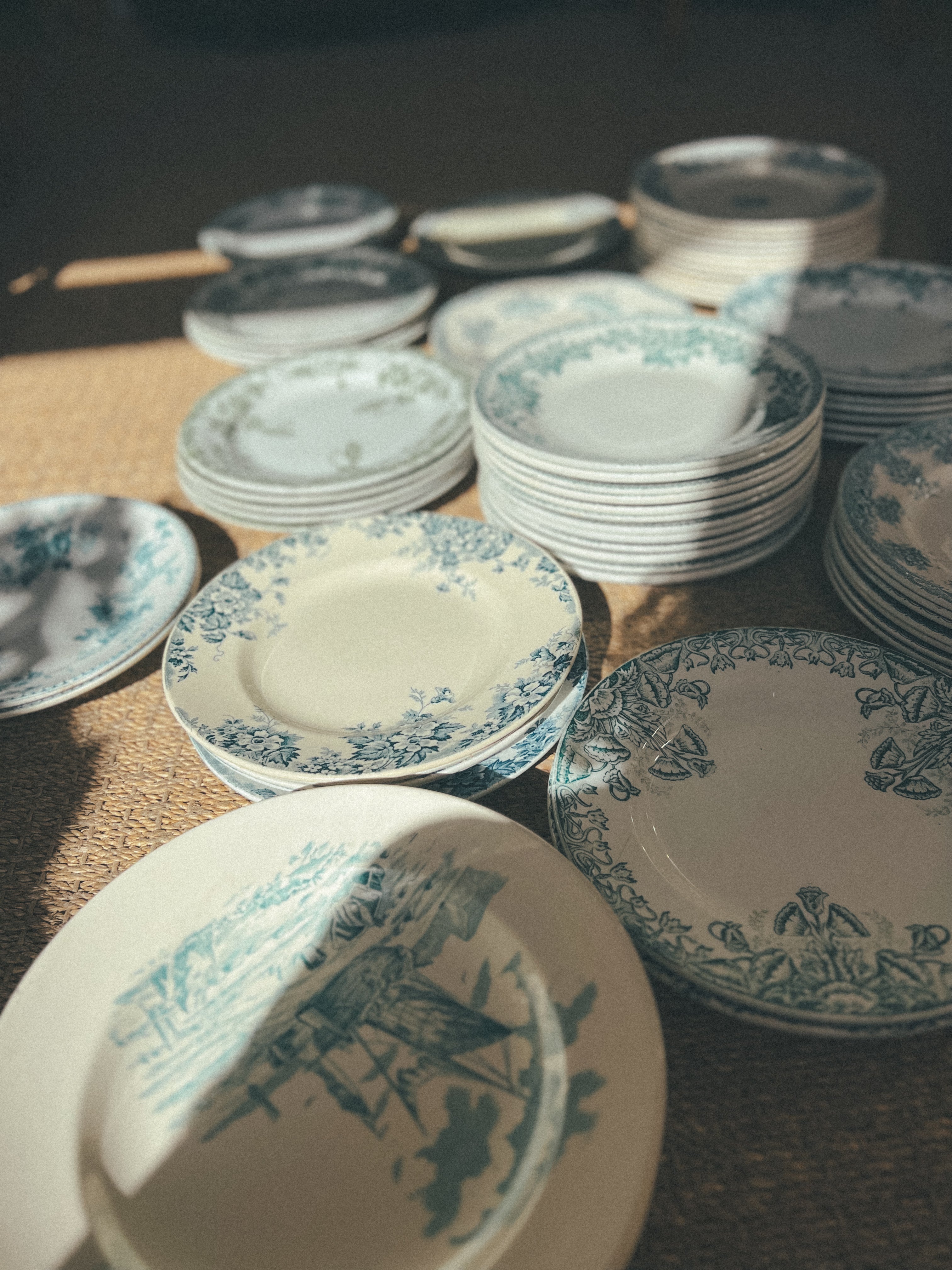ASSIETTE PLATE VINTAGE - Terre de fer