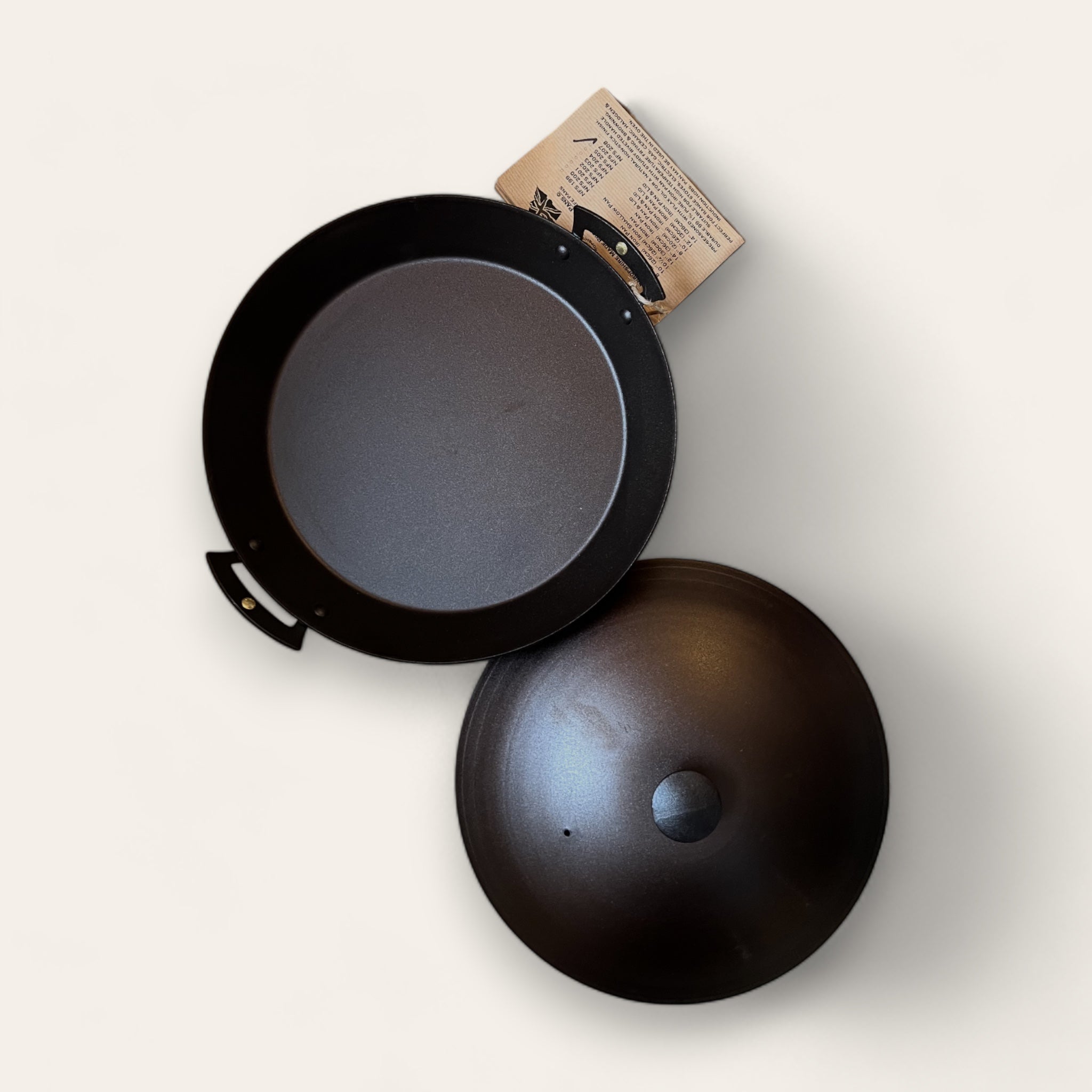 PROSPECTOR PAN - Fer noir repoussé